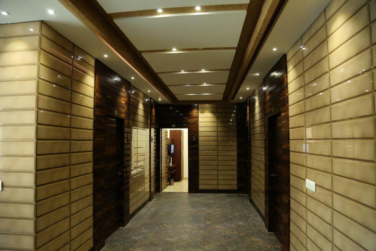 Shree Anand Dham Vrindāvan Exterior photo