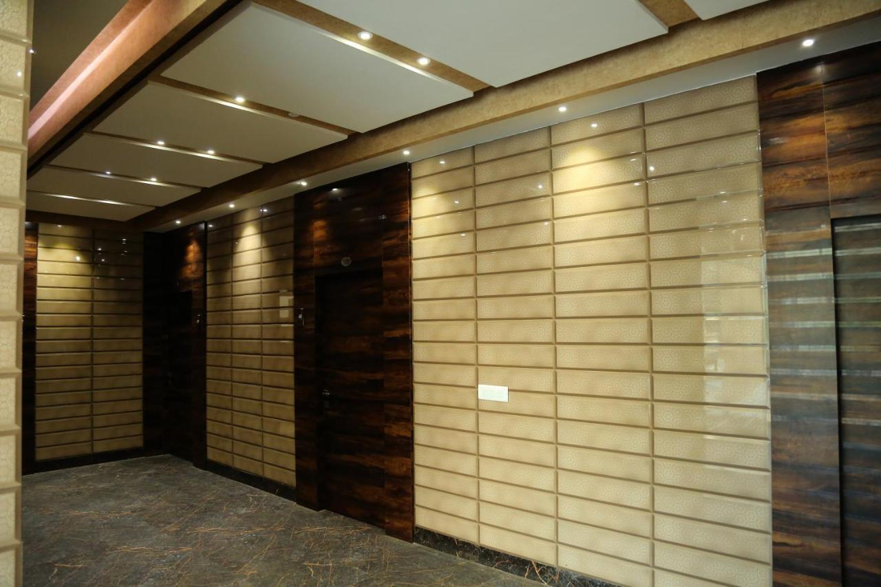 Shree Anand Dham Vrindāvan Exterior photo